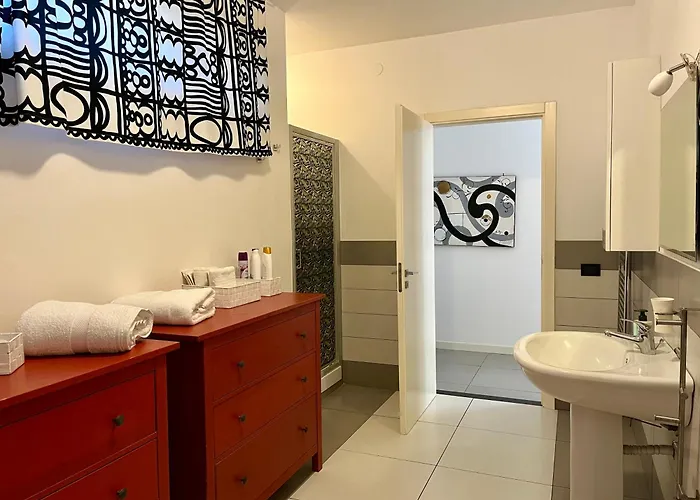 דירה Flat With Terrace & Pool