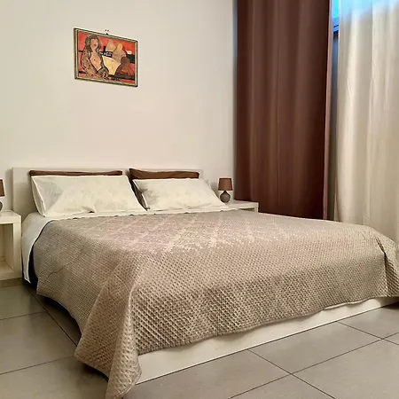 Flat With Terrace & Pool Daire